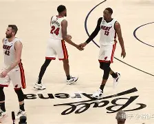 这场比赛太疯狂!SidyCissoko率队掀起热议NBA总决赛昨晚,球迷高呼:‘传奇回来了!’ 这场比赛太疯狂!SidyCissoko率队掀起热议NBA总决赛昨晚,球迷高呼:‘传奇回来了!’