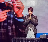 jackeylove闪现向前 jackeylove闪现向前